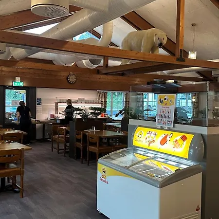 Kroderen & As モーテル *